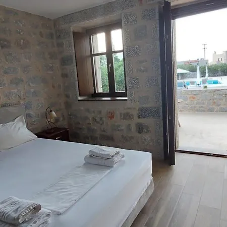 Hotel Koukouri 3*