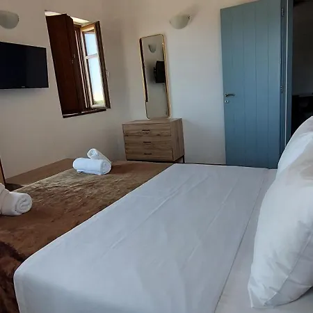 Koukouri فندق 3*